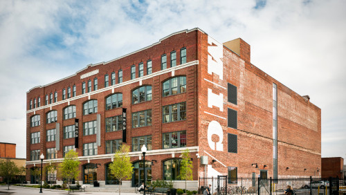 Fred Lazarus IV Center